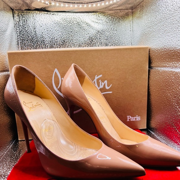 Christian Louboutin Decolette patent nude 38 - Picture 2 of 3